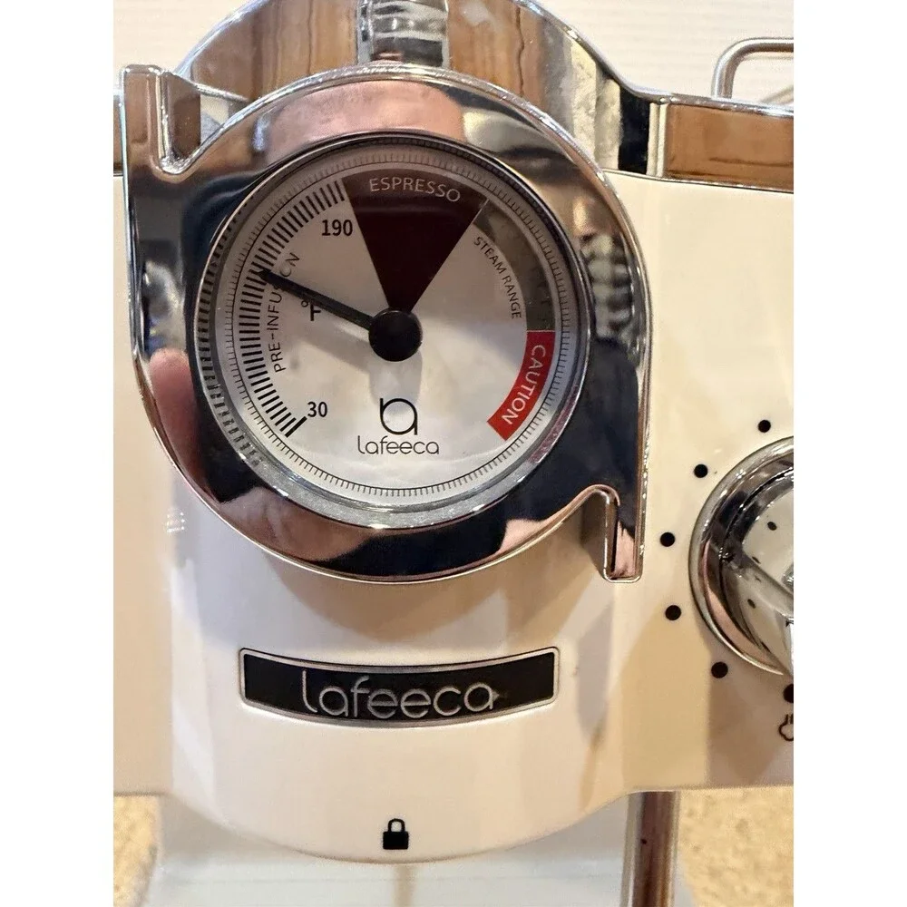 Lafeeca Espresso Machine LF-EC-2118-UL White Untested Missing Portafilter